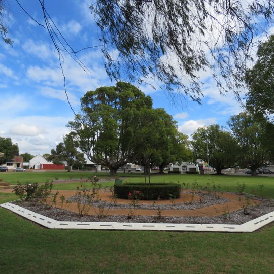 Soldiers' Park, Collie