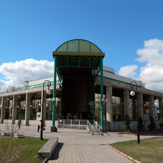 Muzeĭno-vystavochnyĭ kompleks strelkogo oruzhii︠a︡ im. M.T. Kalashnikova