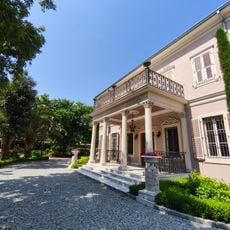 Mattheys Mansion
