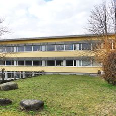 Steinibach primary school with gym (1959)
