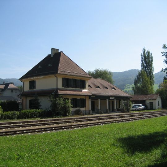 Aufnahmsgebäude Bahnhof Gresten