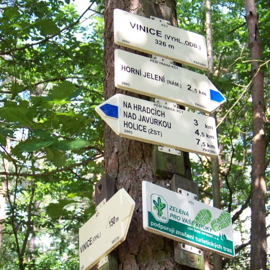 Rozcestník Vinice - vyhl., odb.