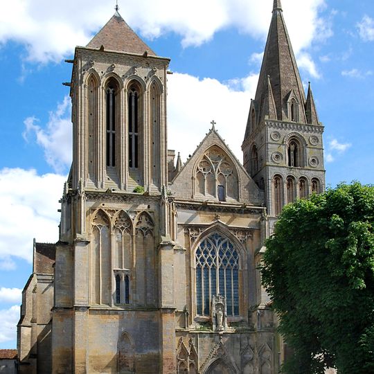 Abbatiale Saint-Pierre de Saint-Pierre-sur-Dives