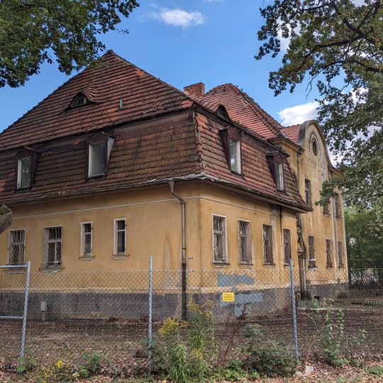Verwaltungsgebäude der ehemaligen Kaserne Zeithain