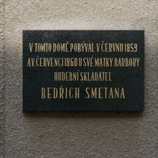 Pamětní deska Bedřicha Smetany na domě Komenského 42 v Českém Dubu