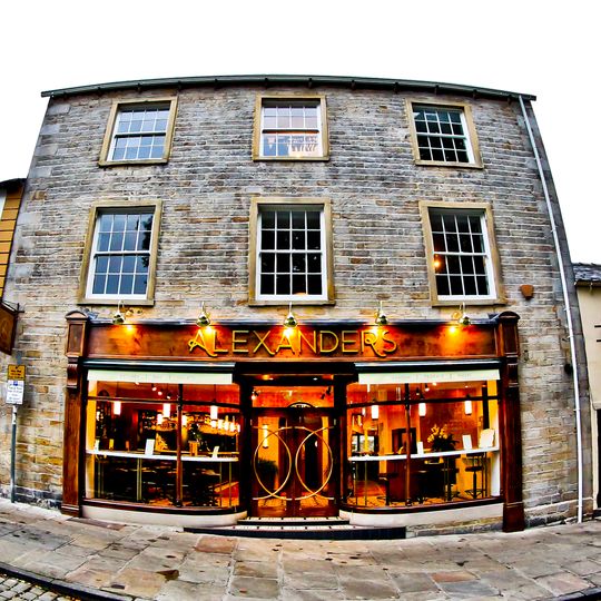 4 And 6, High Street