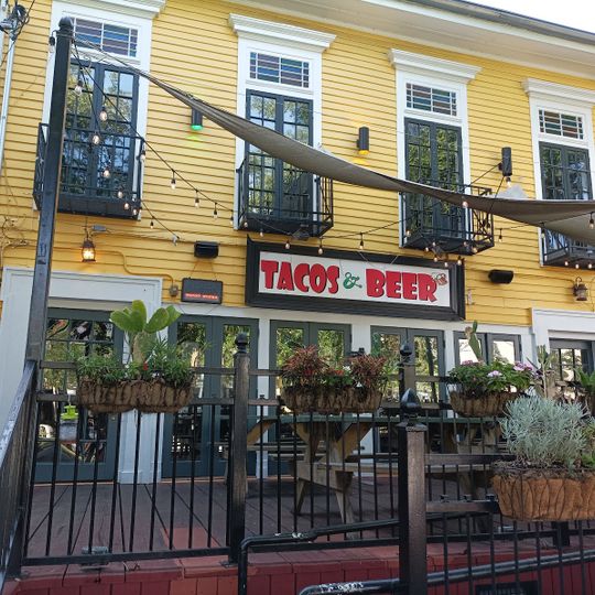 Tacos & Beer