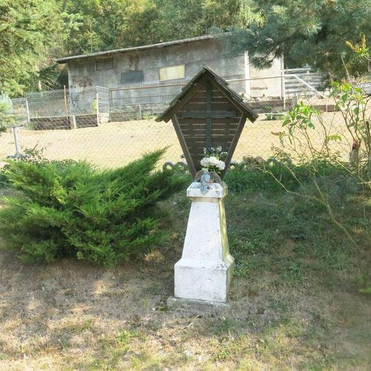 Kříž poblíž domu 57 v Zákoutí