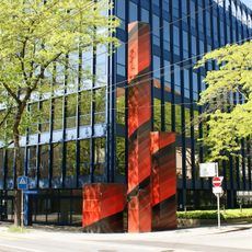 Color spiral column group