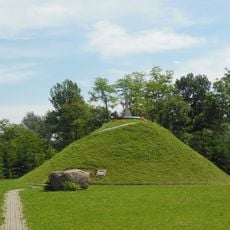 Dąbrowski Mound