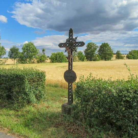 Kříž u Medlova vedle cyklostezky