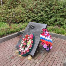 Могила Тикиляйнена П.А. (1921−1941), Героя Советского Союза (Суоярви)