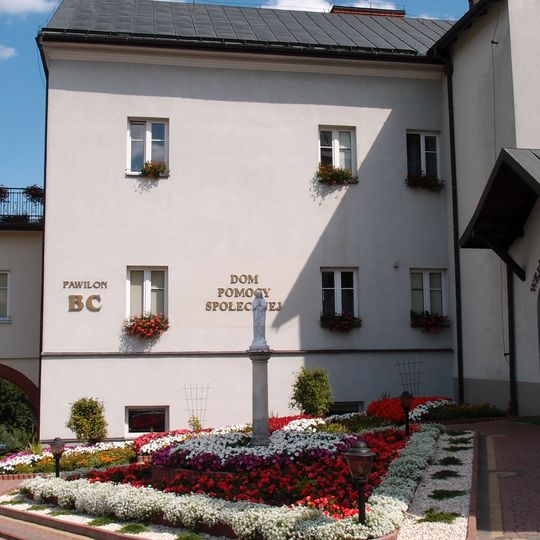 Klasztor, ob. zakład specjalny Caritas