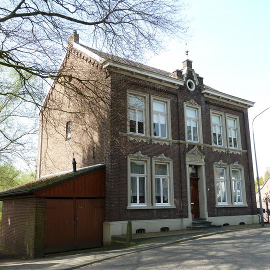 Achter de Kerk 3, Schinnen