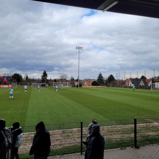 Stadion Akademia Junior
