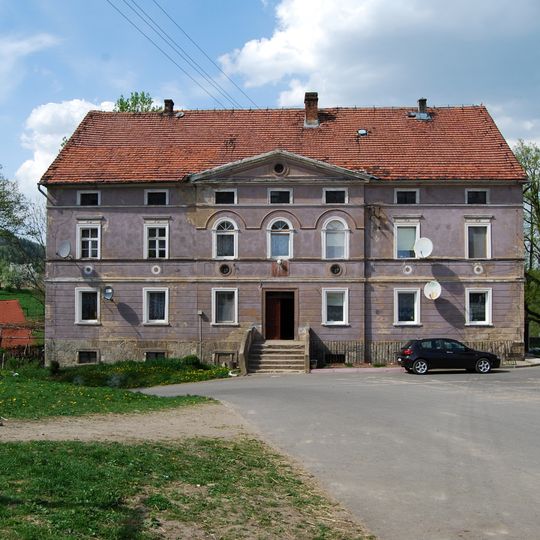 Former manor house in Marczów