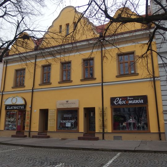 Činžovní dům, Masarykovo náměstí č.p. 17