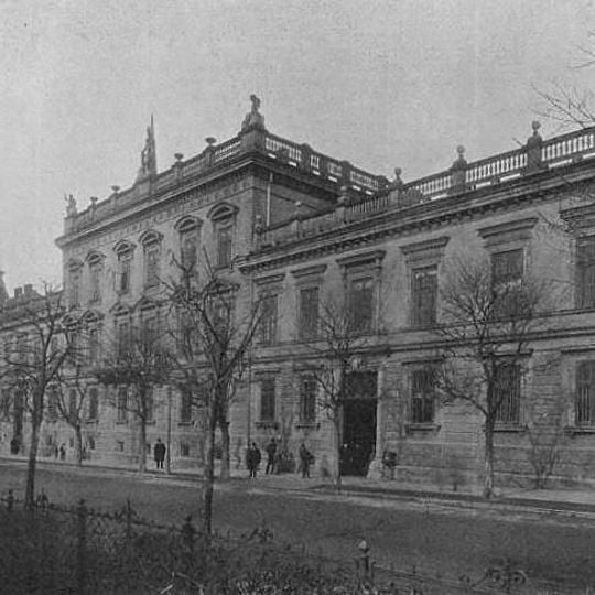 Dawny gmach Towarzystwa Wzajemnych Ubezpieczeń "Florianka"