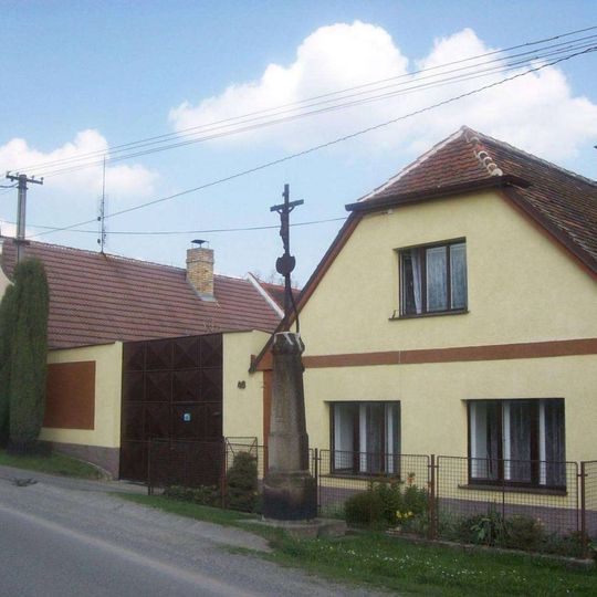 Kříž v Drahenickém Málkově