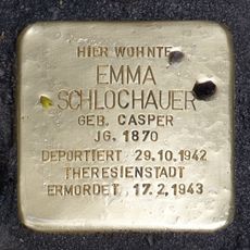 Stolperstein en memoria de Emma Schlochauer