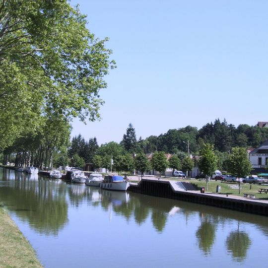 Rogny-les-Sept-Écluses