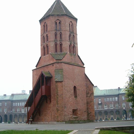 Dömötör Tower