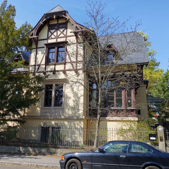 Sebastian-Bach-Straße 28