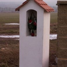 Kaplička v Blatně u Podbořan při silnici na Tis