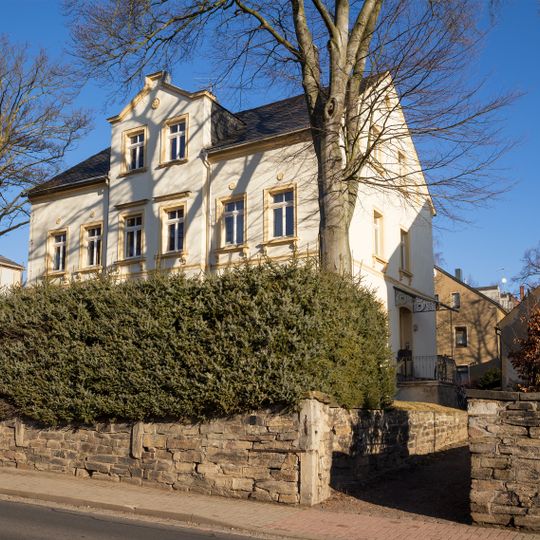 Mietshaus Hainichener Straße 6