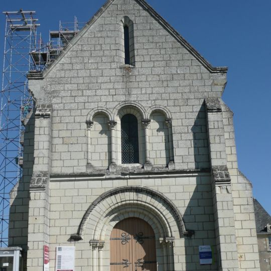 Église Saint-Denis de Cizay-la-Madeleine
