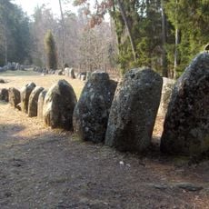 Gnisvärd stone ships