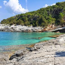 Kimilia Beach