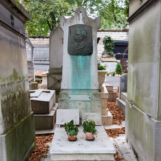 Grave of Floury