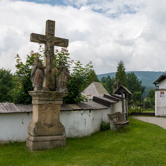 Kříž v Orlickém Záhoří u kostela