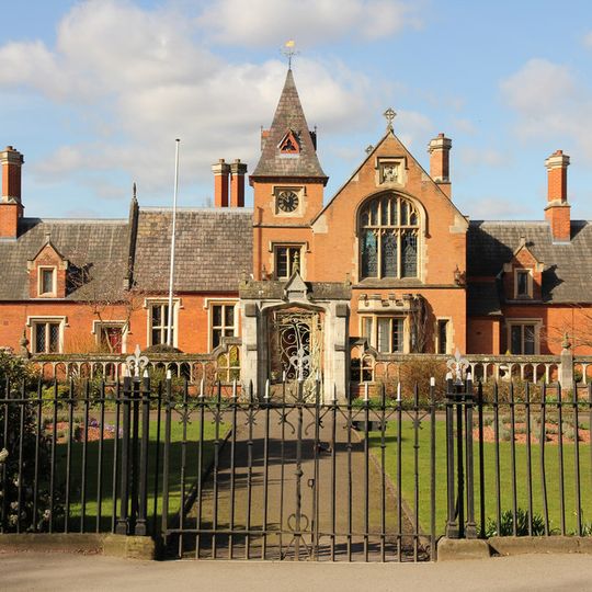 Holy Trinity Hospital