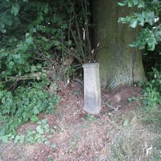 Kříž severně od Vítání u rozcestí