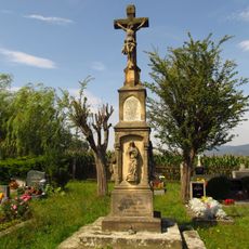 Central cemetery cross in Bílá