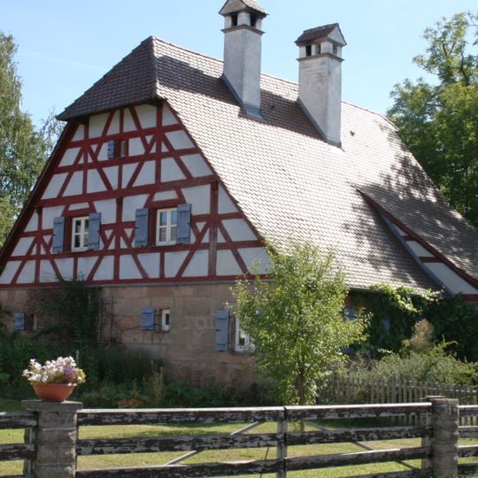 Wohnhaus in Oberhembach
