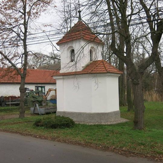 Kaple v Mlékojedech u Neratovic