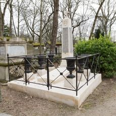 Grave of Cotelle
