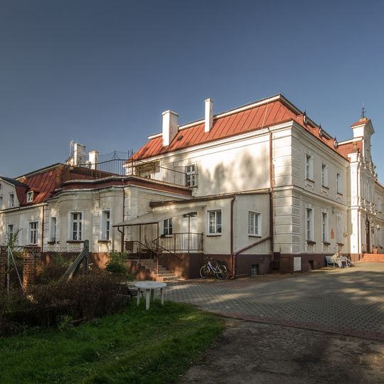 Zespół dworski w Gierałcicach