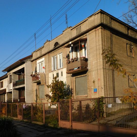 Dom przy ulicy Świerszcza 16