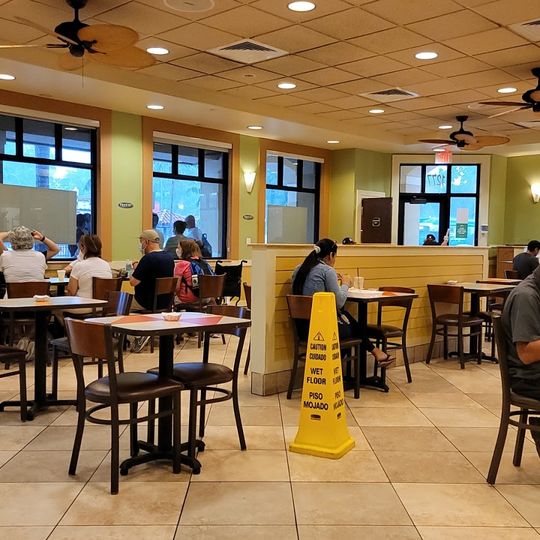 Pollo Tropical