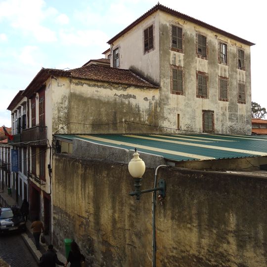 Edifício na rua das Mercês, n.º 45