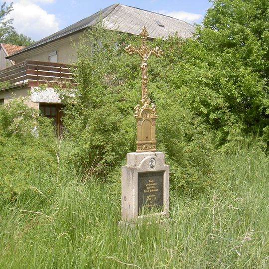 Wegkreuz, Kriegerdenkmal