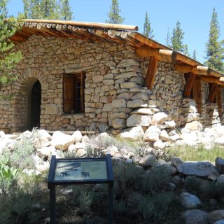 Parsons Memorial Lodge