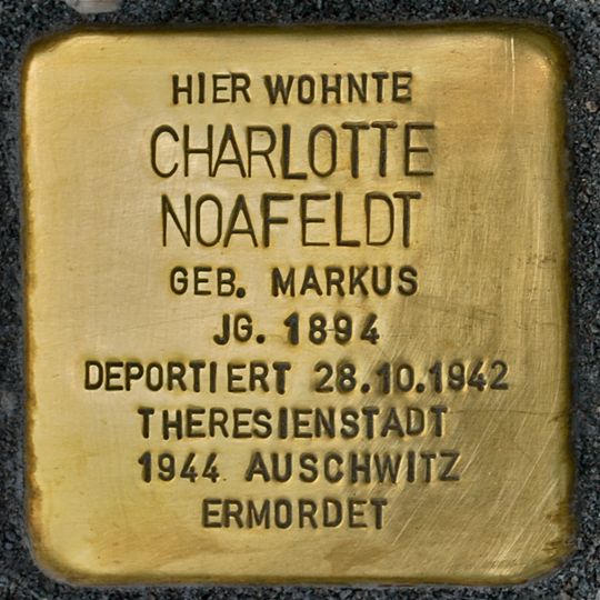 Stolperstein en memoria de Charlotte Noafeldt