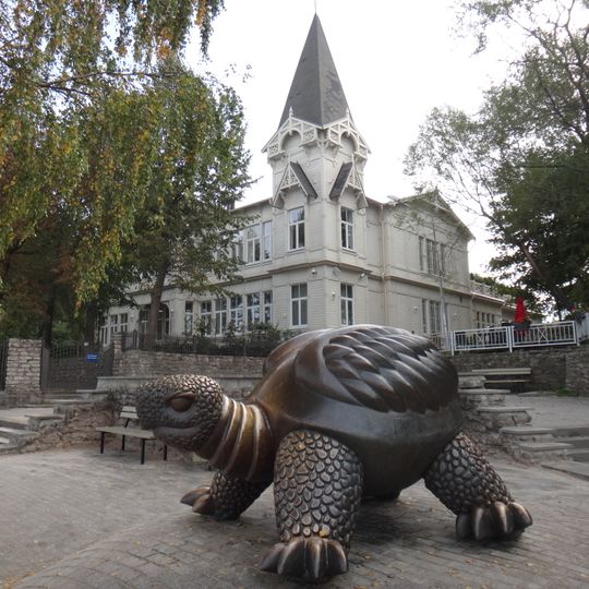 Jūras paviljons ar terasi