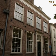 Markt 27, Geertruidenberg