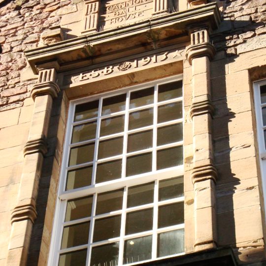 Edinburgh, 356 Castlehill, Cannonball House